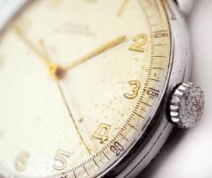 cca 1960 Nagyméretű Doxa anti magnetic mechanikus karóra. Működik! / Large Doxa anti magnetic watch....