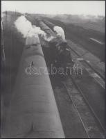 cca 1955 Hatvan, vasúti pályaudvar, 5 db jelzetlen fotó Kotnyek Antal (1921-1990) fotóriporter hagya...