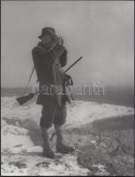 cca 1954 Vadászat három képben elbeszélve, jelzetlen fotók Kotnyek Antal (1921-1990) fotóriporter ha...