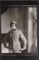 cca 1910/cca 1980 Családi fotóhagyatékból származó katonai üveglemezek későbbi, kontakt másolata, 7 ...