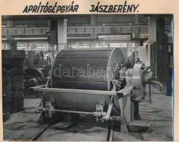 cca 1960 Jászberény, Aprítógép gyár, 4,5 m2-es vákumos dobszűrő, 18x24 cm, karton 20x29 cm