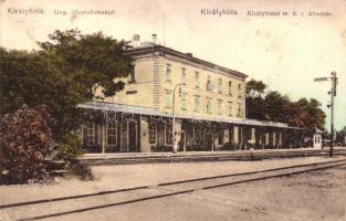 Királyhida, Bruckneudorf; indóház / railway station