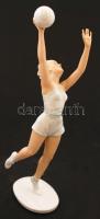 Wallendorfer röplabdázó lány, kézzel festett, jelzett, hibátlan, m:31 cm/ Wallendorfer volleyball player, perfect condition