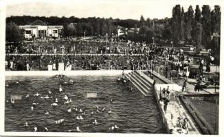 Hajdúszoboszló-gyógyfürdő, szabad medencék