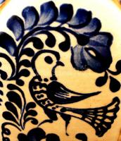 Pálinkás butykos, jelzett (Mónus F), apró mázhibával, kézzel festett, dugó nélkül, m:26 cm