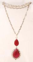 Ezüst(Ag) nyaklánc rubinvörös kövekkel díszített medállal, jelzett, br: 24,2 g