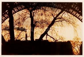 Kendall Jane: La Tour Entourant. Paris 1990.  Jelzett, sorszámozott: 2/20. Paszpartuban, üvegezett k...