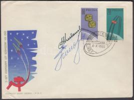 1962 Lengyel FDC Nikolajev és Popovic szovjet űrhajósok saját kezű aláírásával / Astronaut autograph signatures