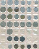 ~350db-os vegyes külföldi fémpénz gyűjtemény érmetartó albumban T:vegyes
~350pcs of diff. coins in c...