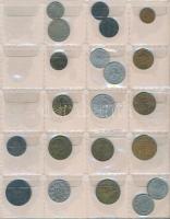 ~350db-os vegyes külföldi fémpénz gyűjtemény érmetartó albumban T:vegyes
~350pcs of diff. coins in c...