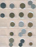 ~350db-os vegyes külföldi fémpénz gyűjtemény érmetartó albumban T:vegyes
~350pcs of diff. coins in c...