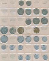 ~350db-os vegyes külföldi fémpénz gyűjtemény érmetartó albumban T:vegyes
~350pcs of diff. coins in c...