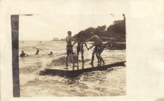 Lovran, Lovrana; fürdőzők / beach, photo