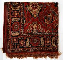Gépi szövésű perzsa szőnyeg, jó állapotban, 295×146,5 cm