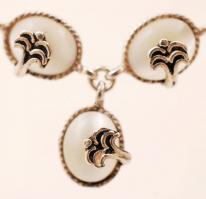 Ezüst, női nyaklánc 9db macskaszemmel(?) díszítve. jelzett, br.: 15,8gr