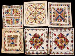 Hímzett terítők, 10db, 13x13cm