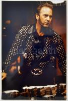 Kevin (Michael) Costner (1955-) amerikai színész, rendező autopen aláírása az őt ábrázoló nagyméretű...