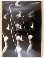 cca 1975 Varázslat, többszöröző előtéttel készült finoman erotikus aktfotó, kartonra kasírozva, 40x27 cm / cca 1975 Nude photo, 40x27 cm