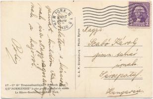 SS Normandie, salle a manger / steam ship restaurant, interior (EK)