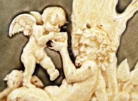 Schütz Cilli: Erdőn játszadozó faun és puttó, mázas kerámia dísz falitányér, jelzett, mázhibával, há...