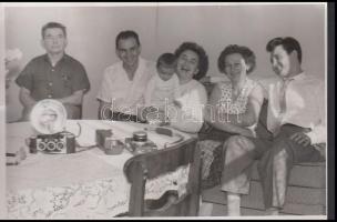 cca 1940-1950 Egy világutazó eszperantista fotói. 9 db klf méretű fotó / World traveller esperantist...