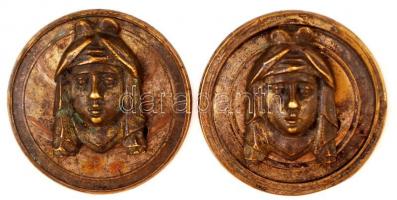 cca 1900 Réz zártakaró címer párban, női fejet ábrázol / Lock covers d:6 cm