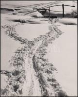 cca 1930 Szöllősy Kálmán (1887-1976) téli tájképe, pecséttel jelzett fotóművészeti alkotás, 17x14 cm