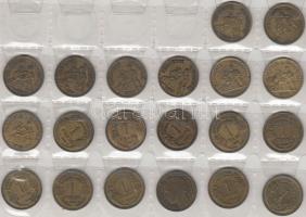 Franciaország ~1850-1990. 242db vegyes fémpénz albumba rendezve T:vegyes
France ~1850-1990. Collecti...