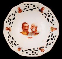 Ferenc József és II. Vilmos német császár portréival díszített porcelán tányér, a tányér szélén: IV ...