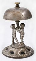 Figurális angyalkás díszítésű talpas személyzeti csengő, törvény védve jelzéssel, működőképes állapotban, m: 14,5 cm / Ornate servants bell, works well, 14,5 cm