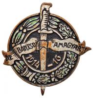 Osztrák-Magyar Monarchia 1916. "Ne bántsd a magyart 1914-16" fém patrióta jelvény "GESL.GESCH" és "ARKANZAS VI. VÁCI UTCA 23. BUDAPEST VÉDVE." gyártói jelzésekkel (34x35,5mm) T:2- Austro-Hungarian Monarchy 1916. "Don't grieve the Hungarian" metal patriotic badge with makers marks "GESL.GESCH" and "ARKANZAS VI. VÁCI UTCA 23. BUDAPEST VÉDVE."(34x35,5mm) C:VF