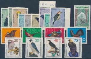 Madarak motívum 18 db bélyeg, közte teljes sorok Birds 18 stamps with sets
