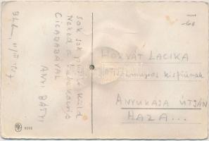 Cats in the park, whistling mechanical card