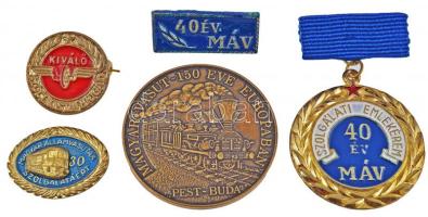 ~1970-1980. "MÁV Szolgálati Emlékérem" 40 év után  tokban + "Magyar Államvasutak szolgálatáért" 30 év után + "Kiváló Szocialista Brigád" aranyozott, festett fém jelvények + Bognár György (1944-) 1996. "Magyar Vasút - 150 Éve Európában, PEST-BUDA" Br emlékérem (42,5mm) T:2