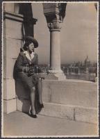 cca 1938-1970 4 db Budapest-fotó, hátulján feliratozva, különböző méretben