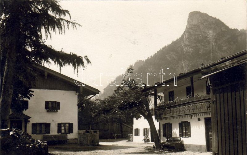 Oberammergau, guest houses