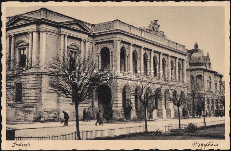 Szolnok Megyeháza, Szolnok County Hall