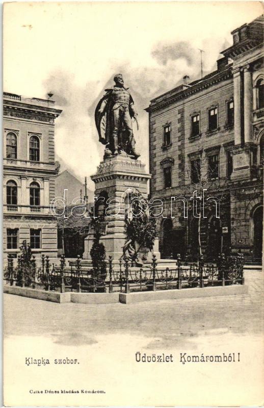 Komarno, statue, shop, Komárom, Klapka szobor, kiadja Czike Dénes, dohány üzlet