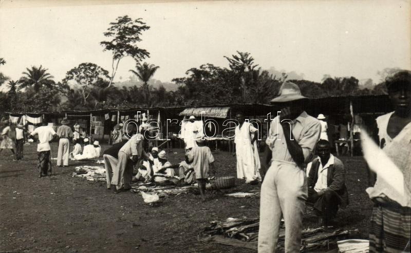 West-African plantation Co. Victoria Ltd., native market, photo, Nyugat-afrikai bennszülött piac, photo