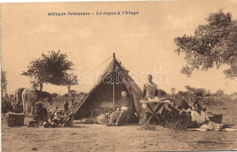 Afrique Orientale, Le repos a l'Etape / African folklore; Aidez les Missions des Peres du St. Esprit, Afrikai folklór