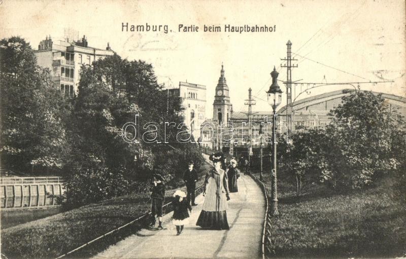 Hamburg, Hauptbahnhof / railway station