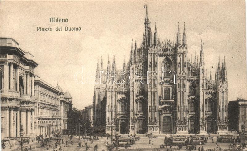 Milan, Milano; Piazza del Duomo / dome square, trams