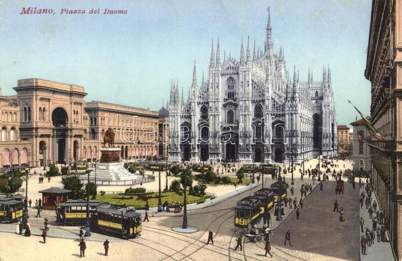 Milan, Milano; Piazza del Duomo / dome square, trams