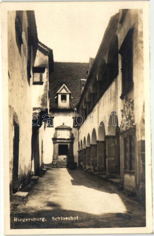 Riegersburg, Schlosshof / castle yard