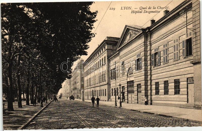 Lyon, Quai de la Charité, Hopital Desgenettes / quay, hospital