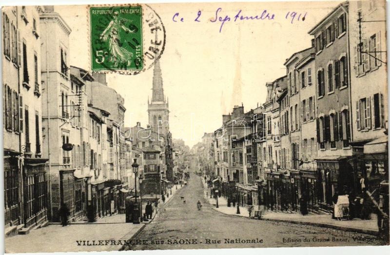 Villefranche-sur-Saone, Rue National / street, shops