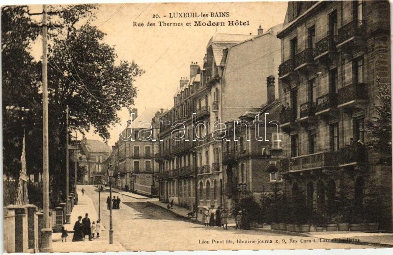 Luxeuil-les-Bains, Rue des Thermes, Modern Hotel / street