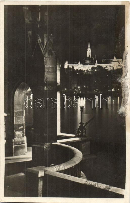 Budapest I. Halászbástya és Mátyás templom, éjjel
