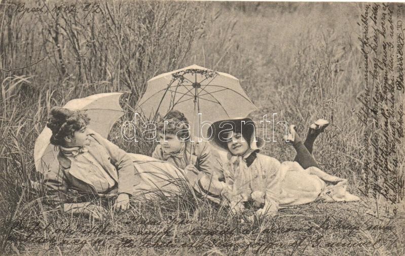 Hölgyek napernyővel a fűben heverészve, Serie 899. No. 3., Ladies with sunshades in the grass, Serie 899. No. 3.