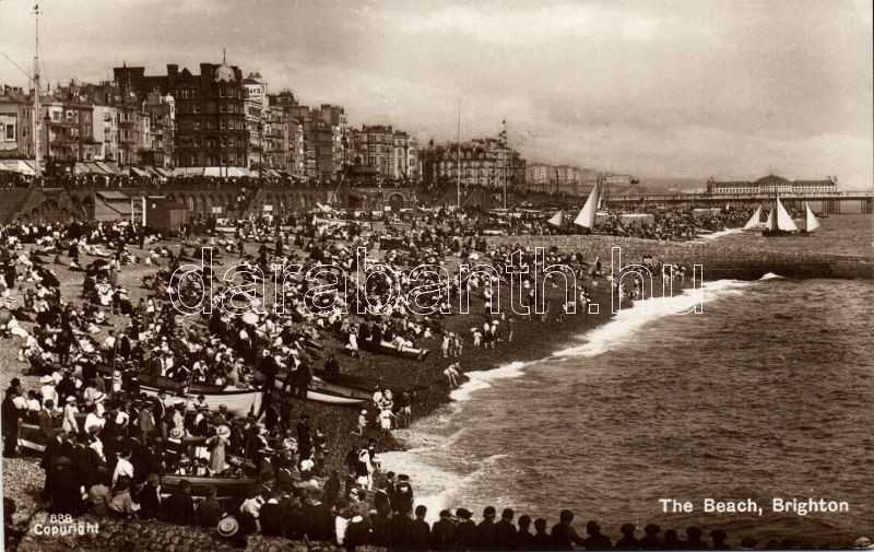 Brighton, beach, boats